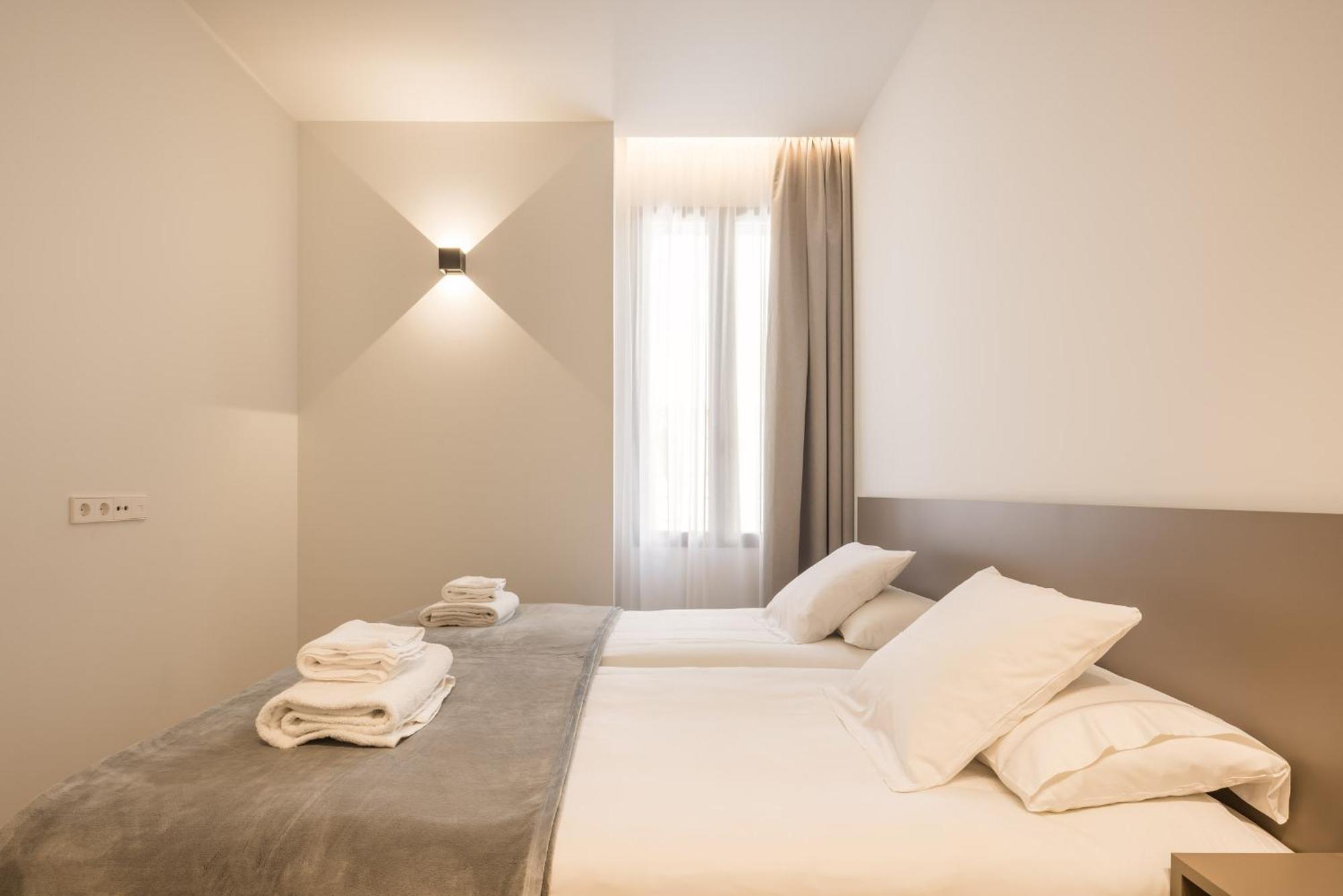Mon Suites Jardin De Ayora Valensiya Oda fotoğraf