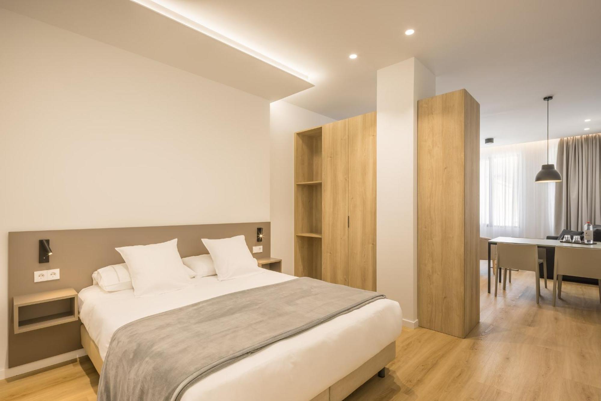 Mon Suites Jardin De Ayora Valensiya Oda fotoğraf